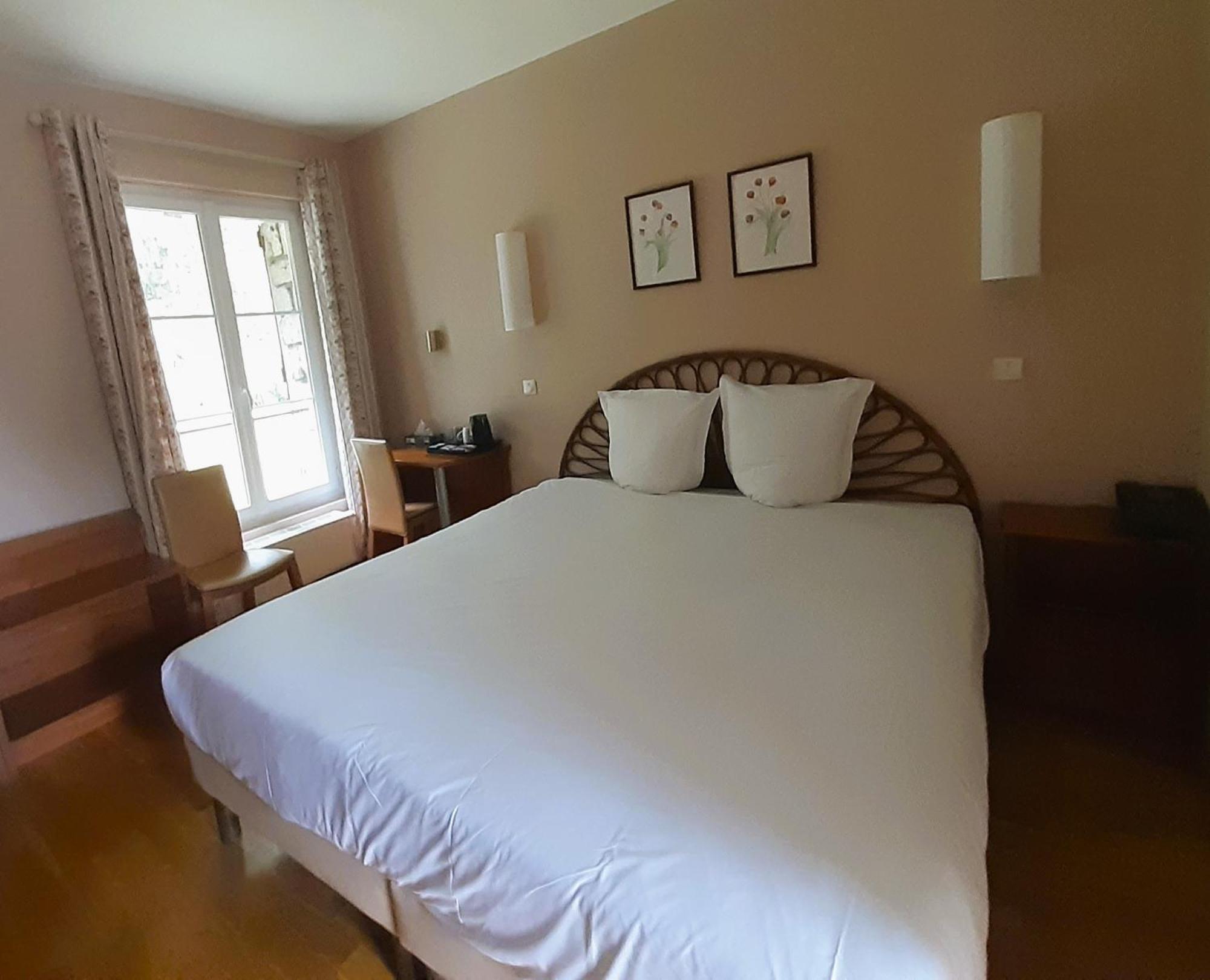 Hostellerie Du Lys Lamorlaye Zewnętrze zdjęcie