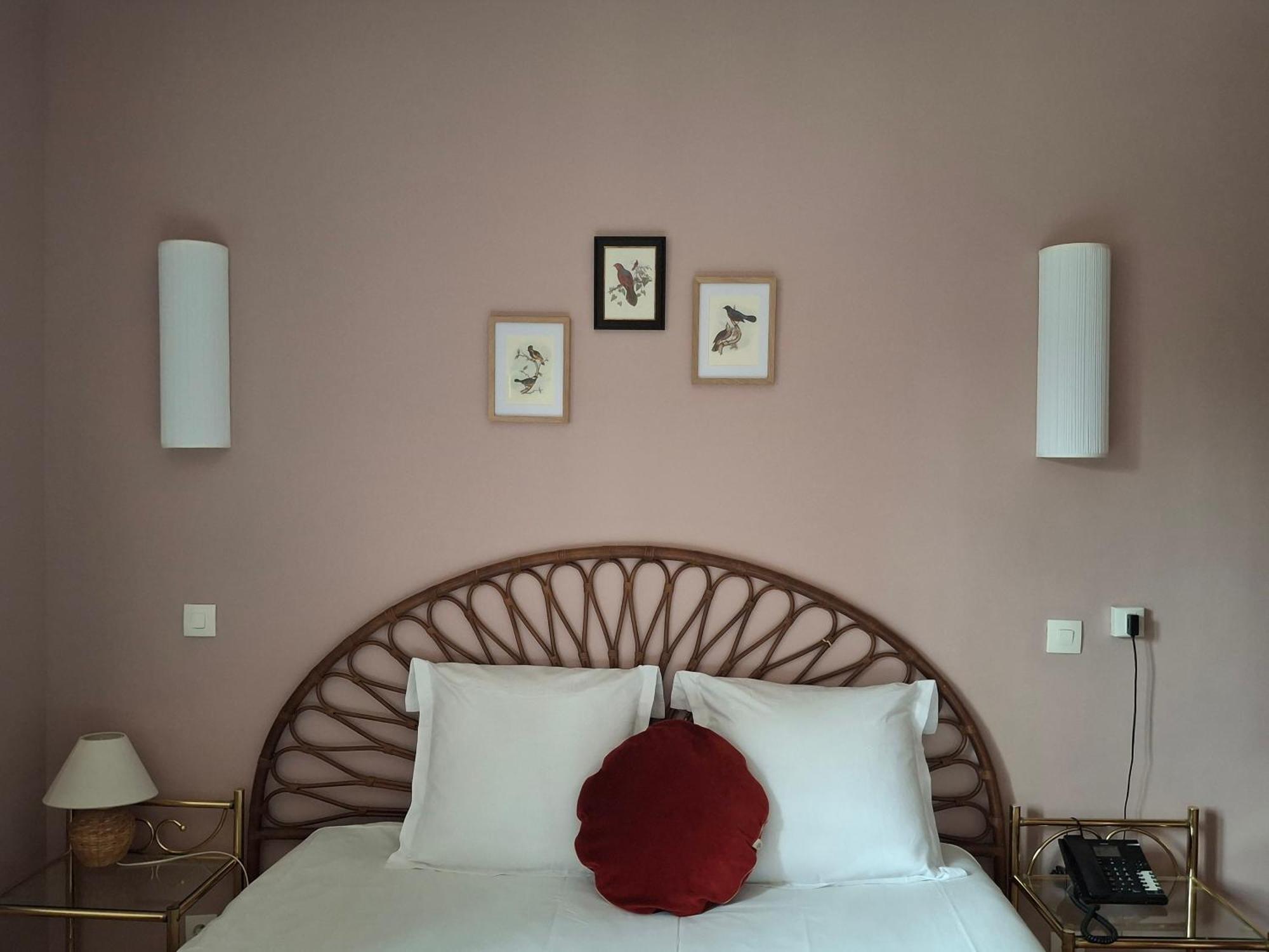 Hostellerie Du Lys Lamorlaye Zewnętrze zdjęcie